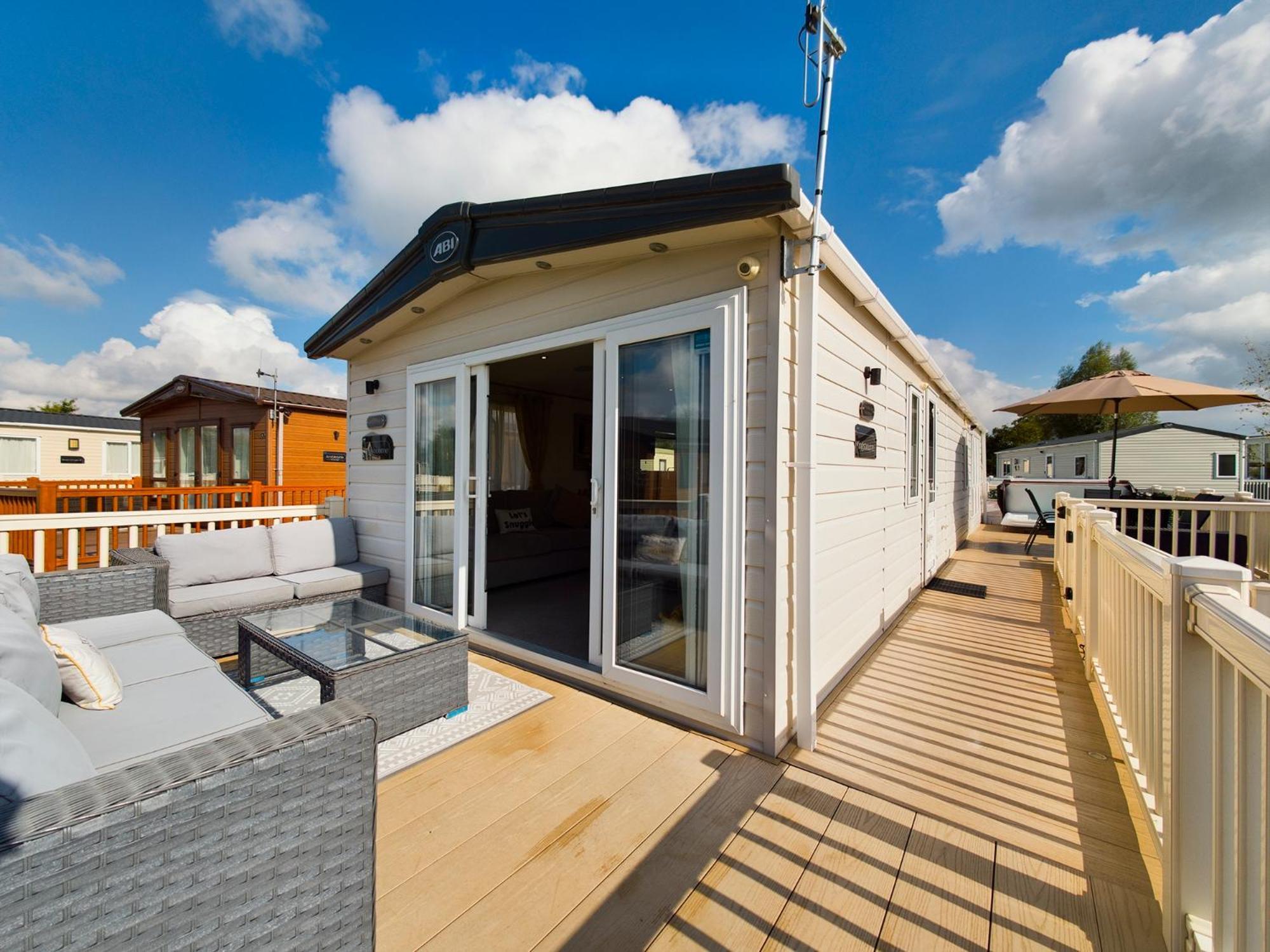 Tattershall Lakes Mini Breaks - Osprey Rise Hotel Exterior foto